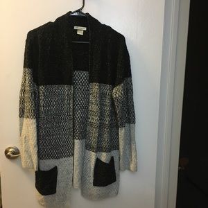 Cotton emporium color block black grey white cardigan size small